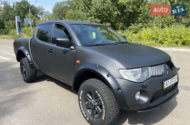 Mitsubishi L 200 2008