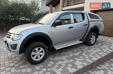 Пикап Mitsubishi L 200 2011 в 