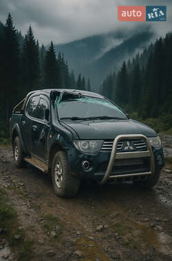 Пикап Mitsubishi L 200 2008 в Житомире
