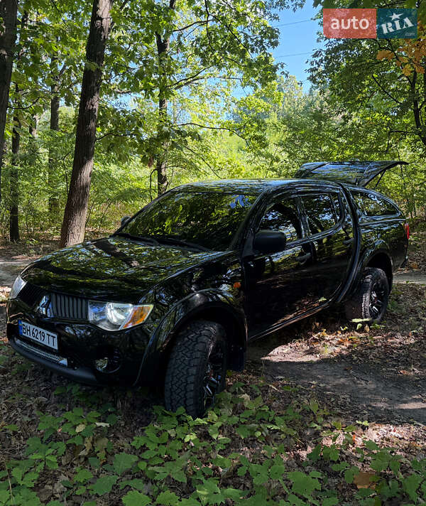Пикап Mitsubishi L 200 2008 в 