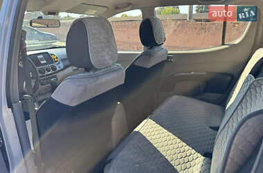 Пикап Mitsubishi L 200 2007 в 