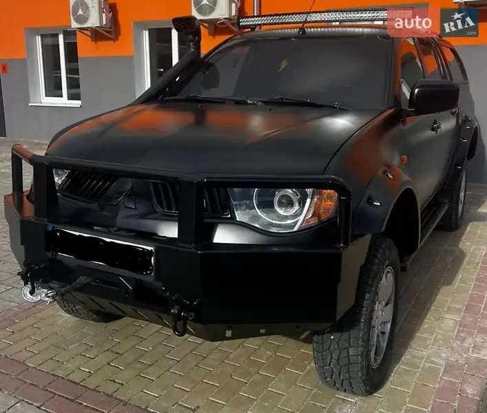 Mitsubishi L 200 2008