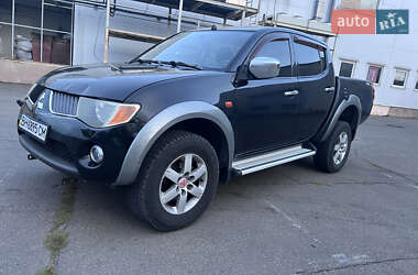Пикап Mitsubishi L 200 2009 в 