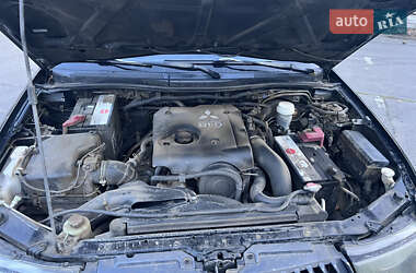 Пикап Mitsubishi L 200 2009 в 