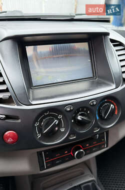 Пикап Mitsubishi L 200 2007 в 