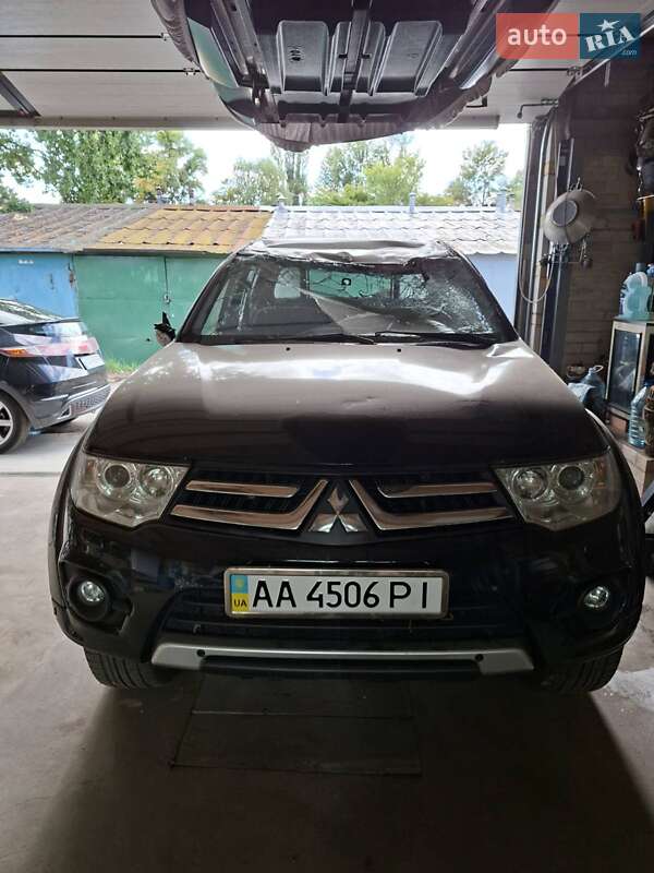 Пикап Mitsubishi L 200 2014 в 