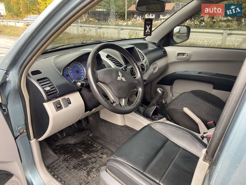 Пикап Mitsubishi L 200 2007 в Житомире