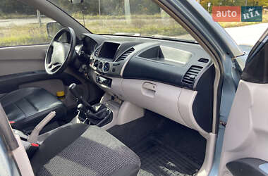 Пикап Mitsubishi L 200 2007 в 