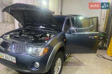 Пикап Mitsubishi L 200 2007 в 