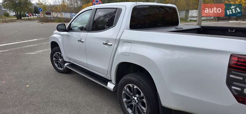 Пікап Mitsubishi L 200 2019 в Києві
