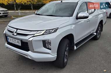 Пикап Mitsubishi L 200 2019 в Киеве