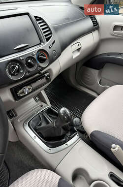 Пикап Mitsubishi L 200 2008 в 