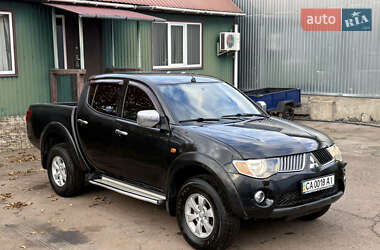 Пікап Mitsubishi L 200 2008 в 
