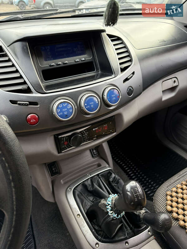 Пикап Mitsubishi L 200 2008 в Житомире