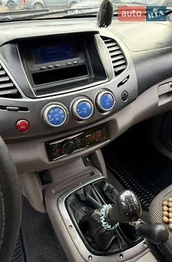Пікап Mitsubishi L 200 2008 в 