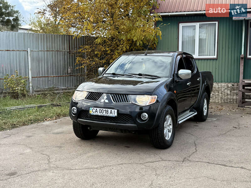Пикап Mitsubishi L 200 2008 в Житомире