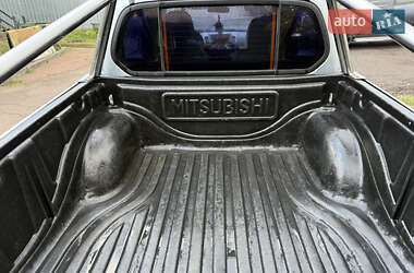Пикап Mitsubishi L 200 2008 в 