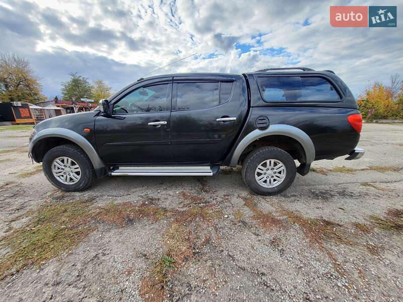 Пікап Mitsubishi L 200 2008 в Ізюмі фото 8 Пікап Mitsubishi L 200 2008 в Ізюмі