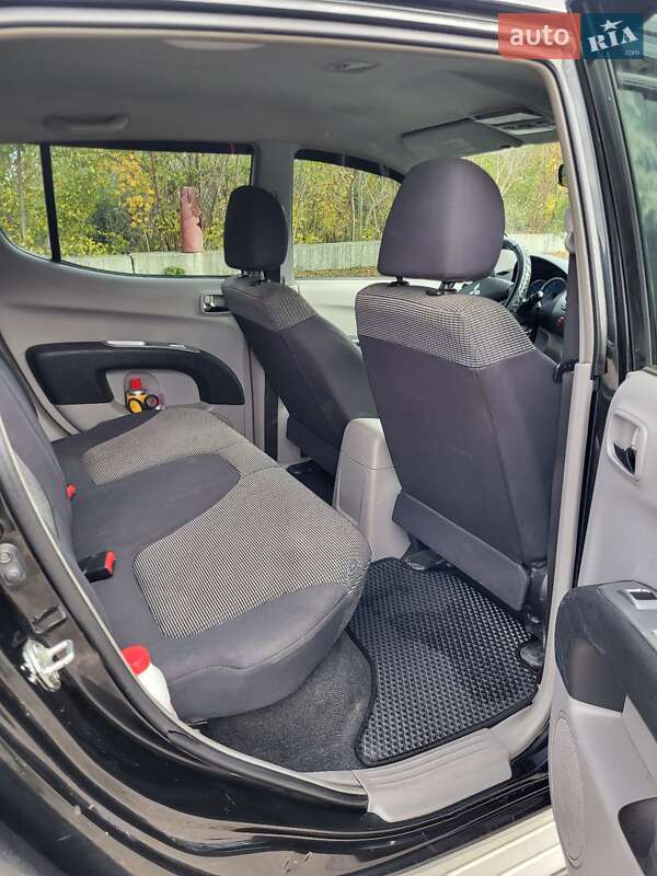 Пікап Mitsubishi L 200 2008 в Ізюмі фото 11 Пікап Mitsubishi L 200 2008 в Ізюмі