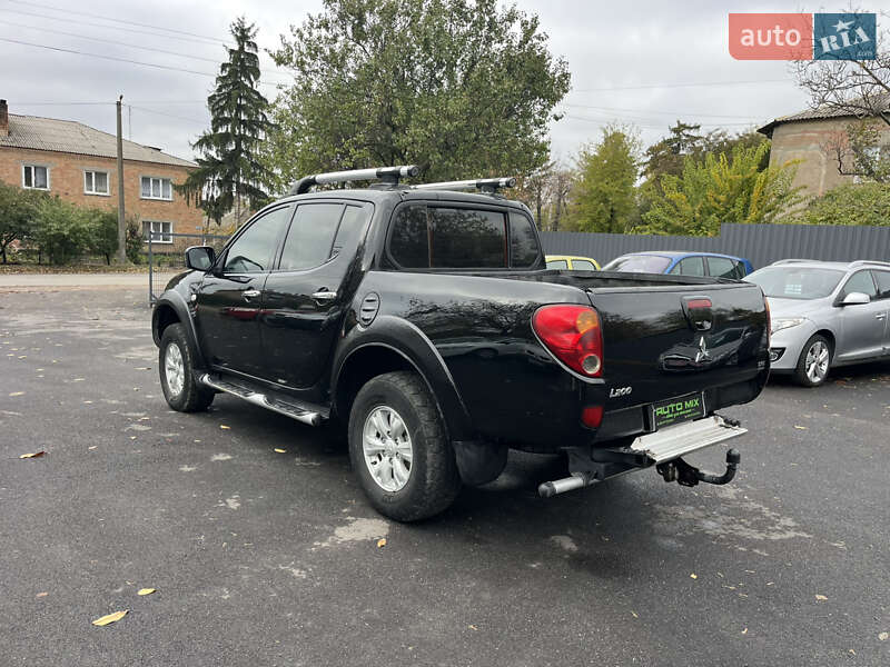 Пікап Mitsubishi L 200 2011 в Кропивницькому