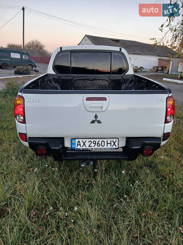 Пикап Mitsubishi L 200 2008 в Краснокутске фото 3 Пикап Mitsubishi L 200 2008 в Краснокутске