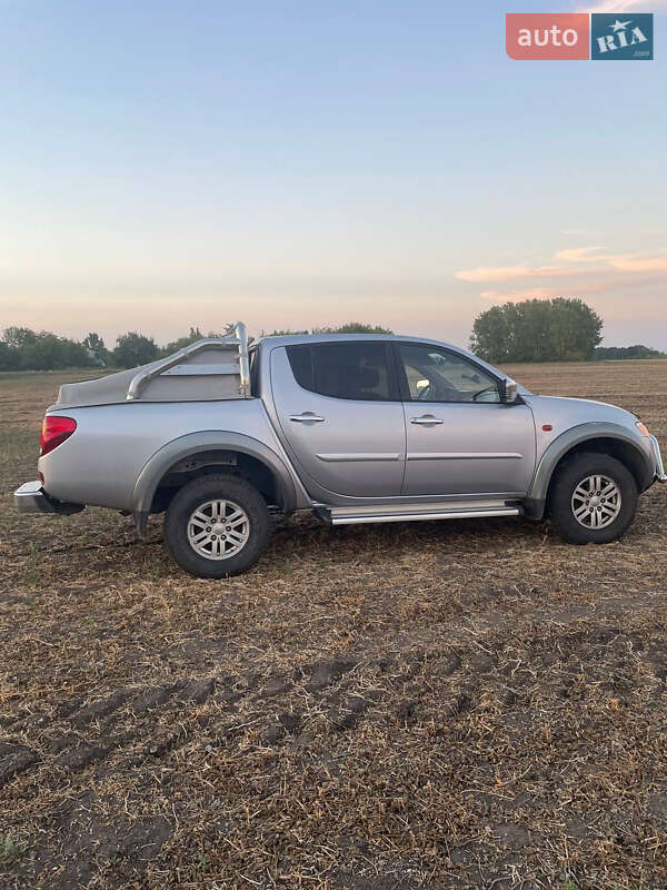 Пикап Mitsubishi L 200 2008 в Глобине фото 5 Пикап Mitsubishi L 200 2008 в Глобине