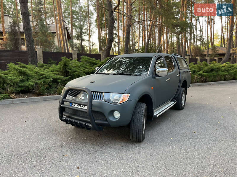 Пикап Mitsubishi L 200 2007 в Новомосковске фото 2 Пикап Mitsubishi L 200 2007 в Новомосковске
