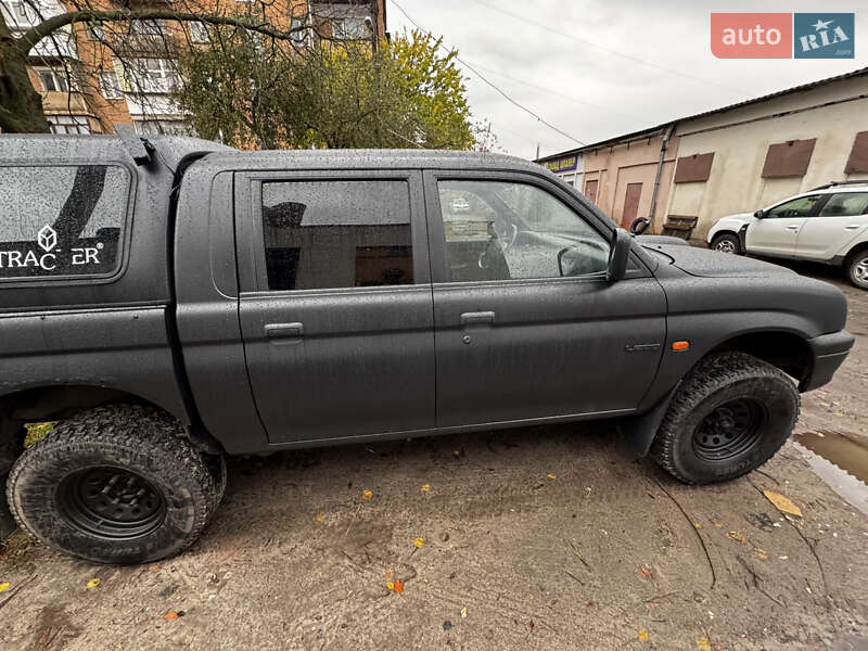 Пікап Mitsubishi L 200 1997 в Полтаві фото 2 Пікап Mitsubishi L 200 1997 в Полтаві