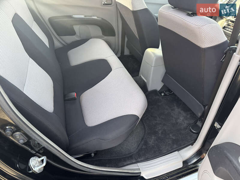 Пикап Mitsubishi L 200 2007 в Киеве