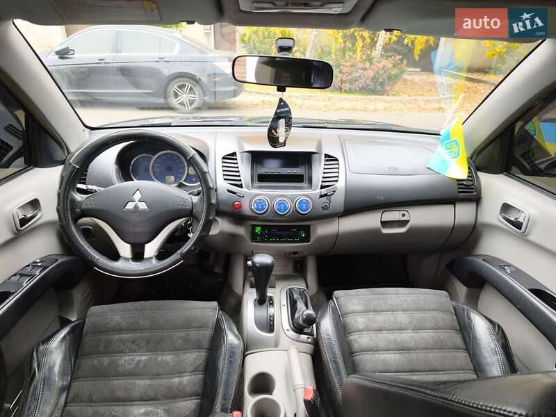 Пікап Mitsubishi L 200 2009 в Одесі фото 19 Пікап Mitsubishi L 200 2009 в Одесі