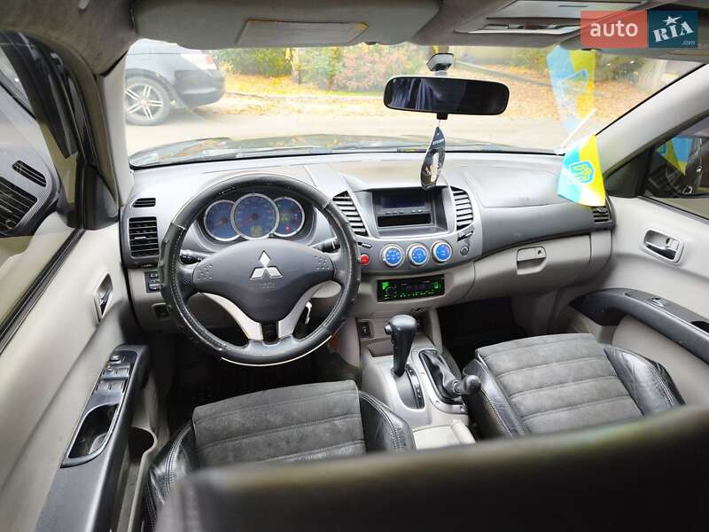 Пікап Mitsubishi L 200 2009 в Одесі фото 23 Пікап Mitsubishi L 200 2009 в Одесі