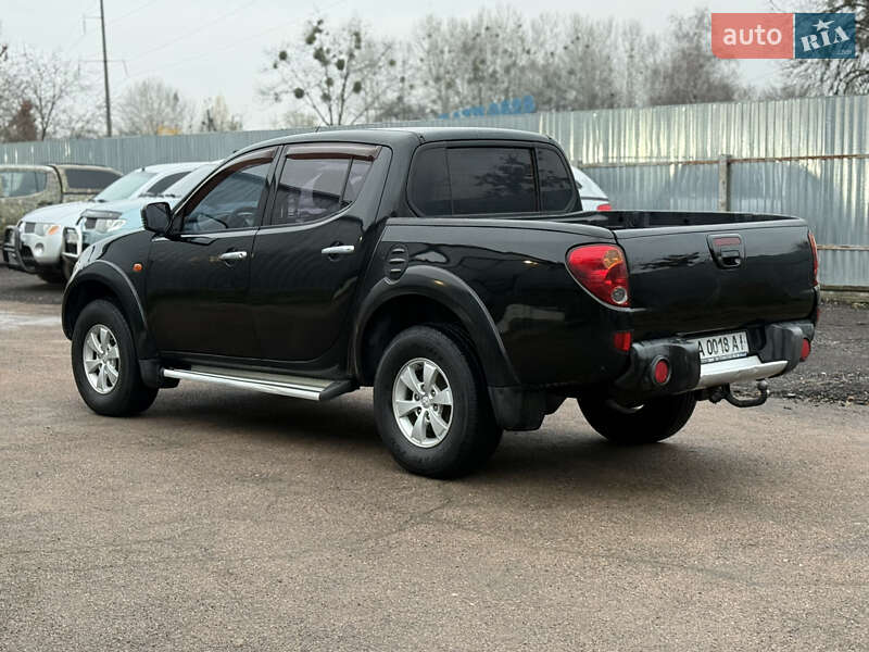 Пікап Mitsubishi L 200 2008 в Житомирі