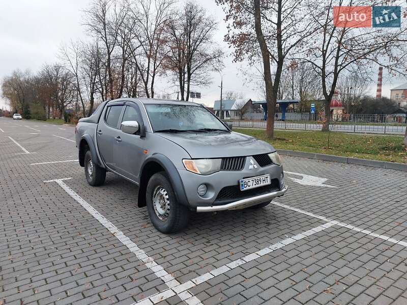 Пикап Mitsubishi L 200 2008 в Коломые фото 9 Пикап Mitsubishi L 200 2008 в Коломые