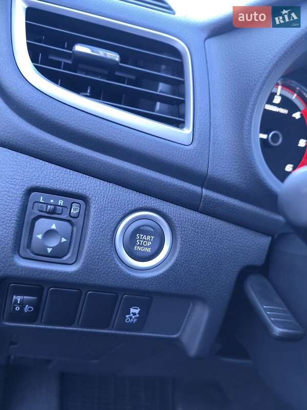 Пікап Mitsubishi L 200 2024 в Олександрії фото 19 Пікап Mitsubishi L 200 2024 в Олександрії