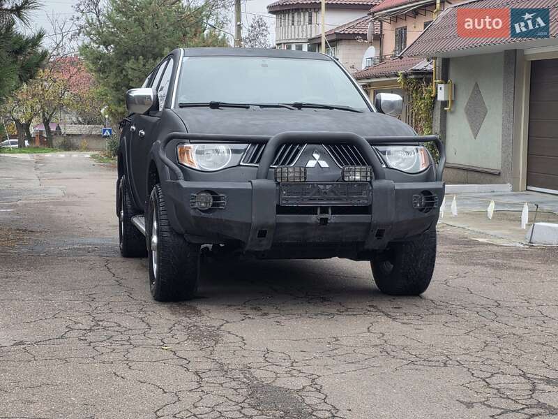 Пікап Mitsubishi L 200 2007 в Одесі