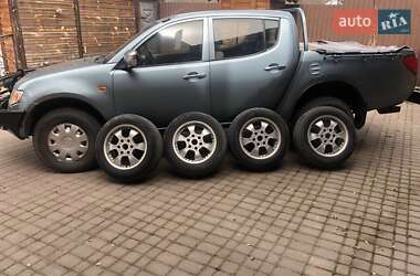 Пикап Mitsubishi L 200 2007 в Гайсине