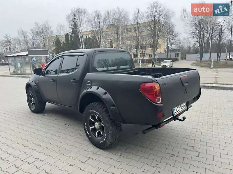 Пикап Mitsubishi L 200 1985 в Днепре