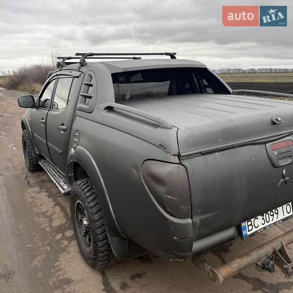 Пікап Mitsubishi L 200 2007 в Харкові