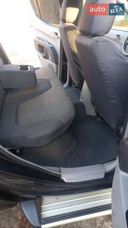 Пікап Mitsubishi L 200 2008 в Запоріжжі фото 15 Пікап Mitsubishi L 200 2008 в Запоріжжі