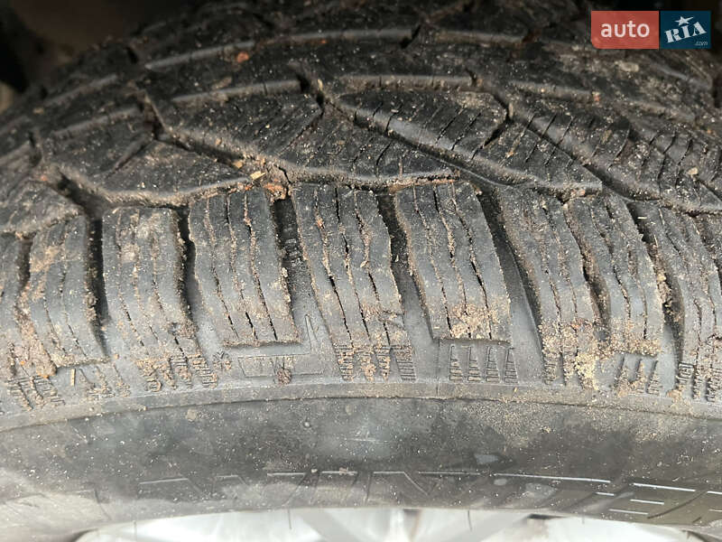 Пікап Mitsubishi L 200 2007 в Ніжині