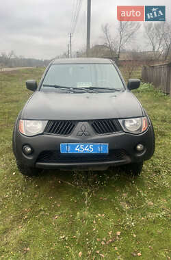 Пикап Mitsubishi L 200 2007 в Полтаве