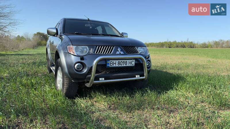 Пікап Mitsubishi L 200 2008 в Білгороді-Дністровському