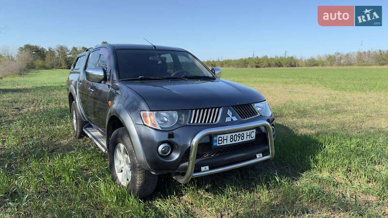 Пікап Mitsubishi L 200 2008 в Білгороді-Дністровському