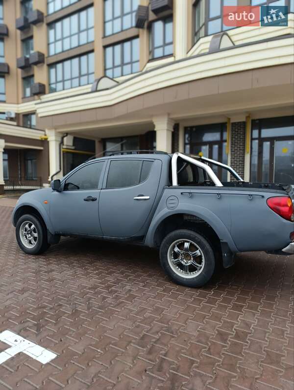 Пікап Mitsubishi L 200 2007 в Києві