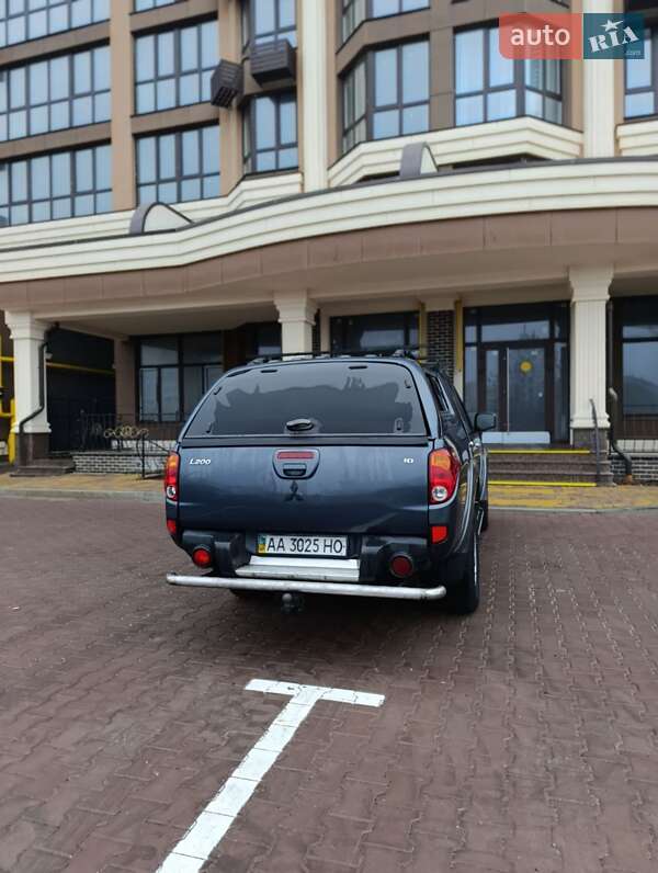 Пікап Mitsubishi L 200 2008 в Києві