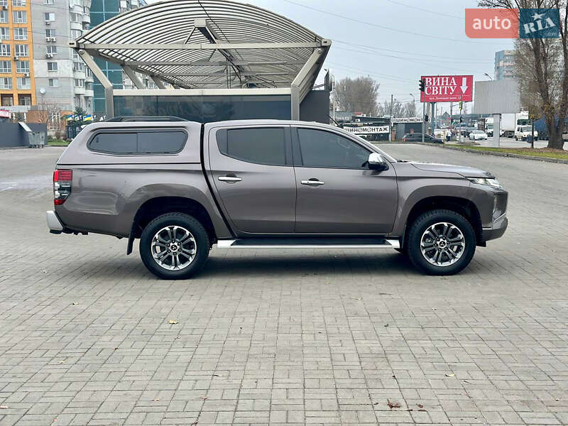 Пікап Mitsubishi L 200 2019 в Дніпрі