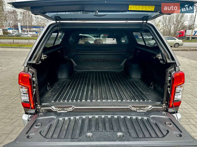 Пікап Mitsubishi L 200 2019 в Дніпрі