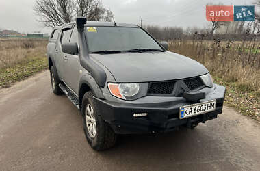 Пікап Mitsubishi L 200 2012 в Броварах