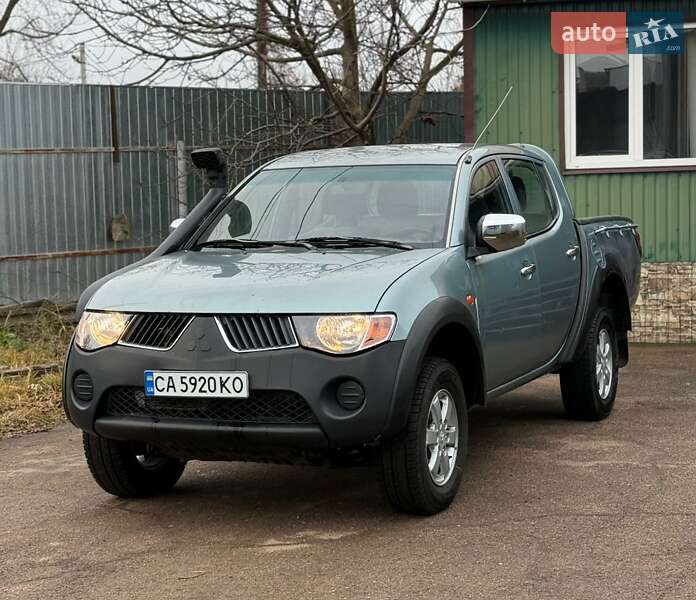 Mitsubishi L 200 2007