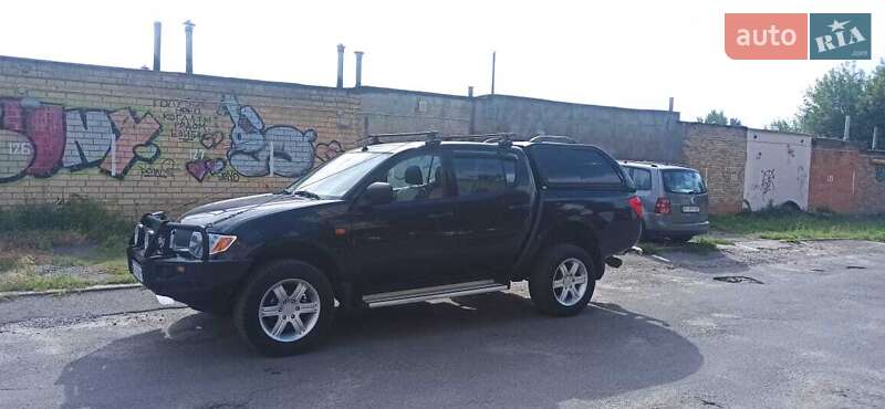 Пікап Mitsubishi L 200 2008 в Києві фото 10 Пікап Mitsubishi L 200 2008 в Києві